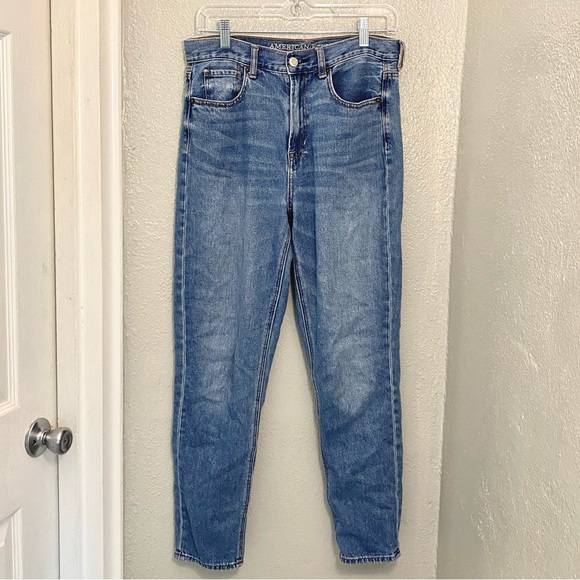American Eagle Outfitters Denim - American Eagle Mom Jeans